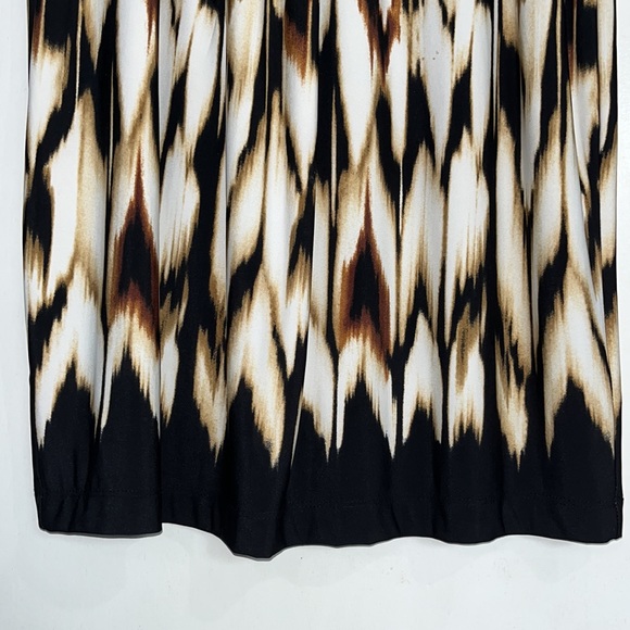 Roz & Ali Sheath Faux Wrap Dress Animal Print Lined Polyester Zip Knee Length 10 - Picture 4 of 10